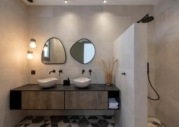 Plastires Μαράθι