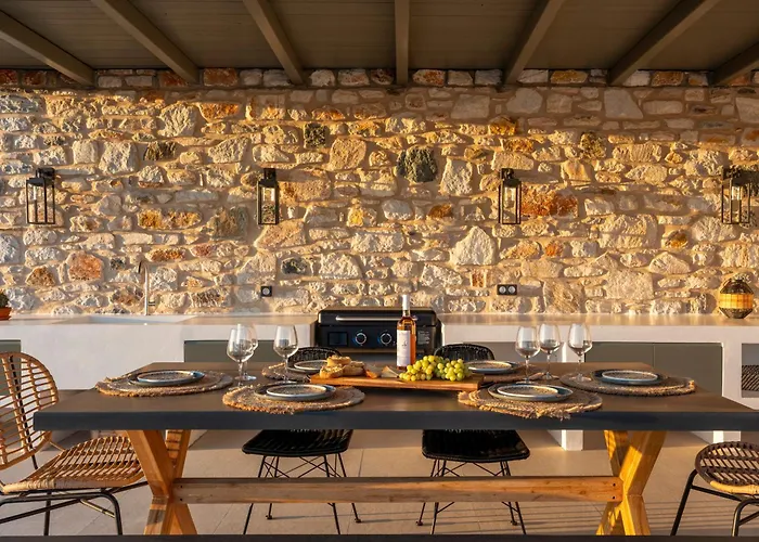 Plastires Βίλα *