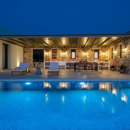 Plastires Villa Parikia (Paros)