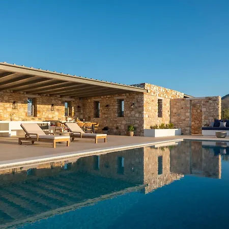 Villa Plastires