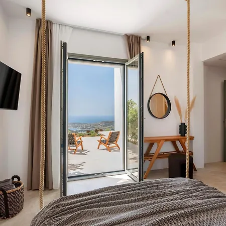 Plastires * Parikia (Paros)