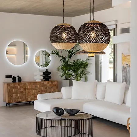 Plastires Parikia (Paros)